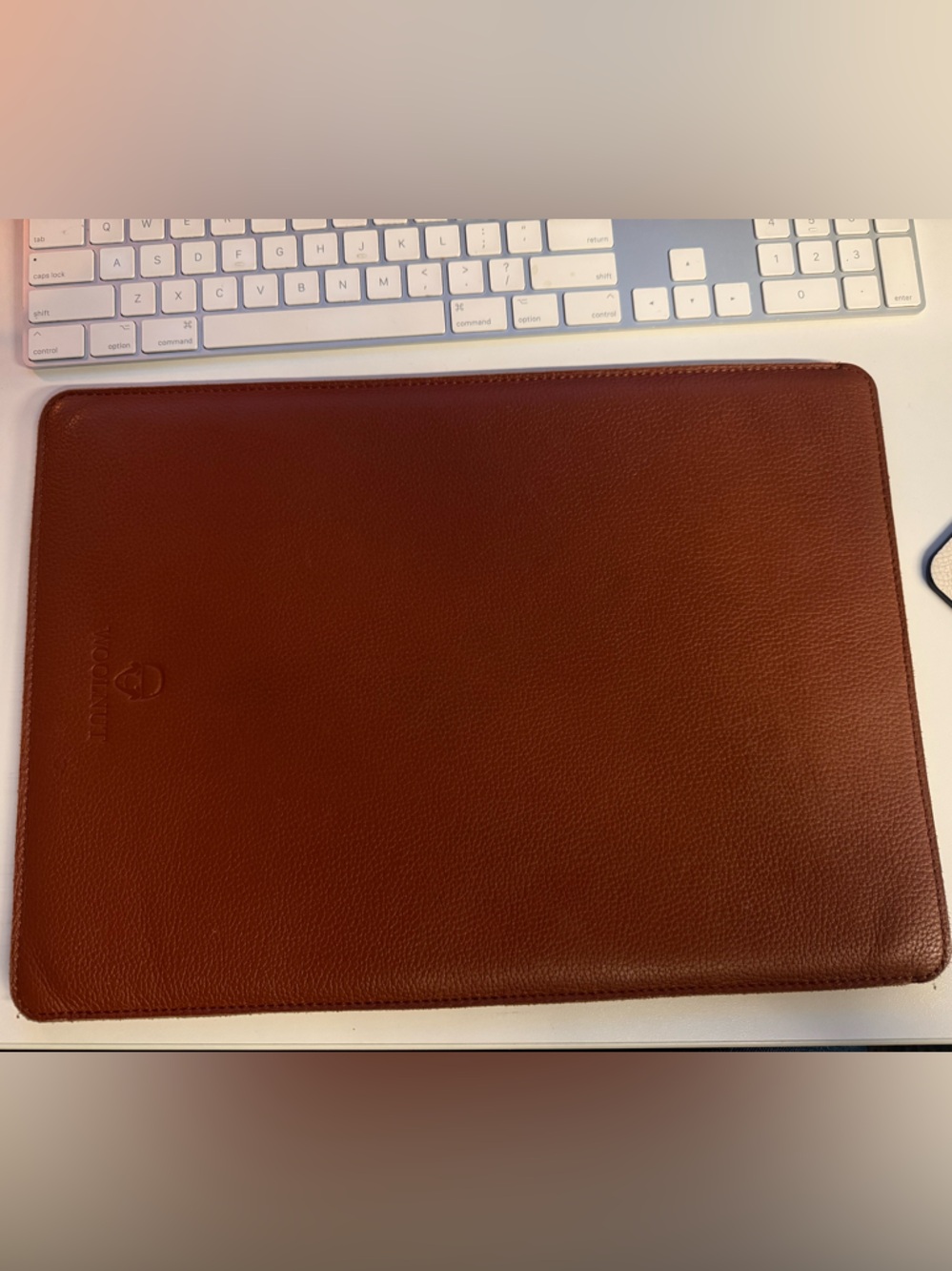 Woolnut Leather Laptop Sleeve 16 in - Picture 3 of 6